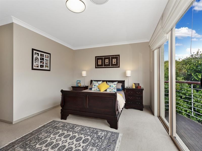 27 Seaview Parade, Belrose NSW 2085