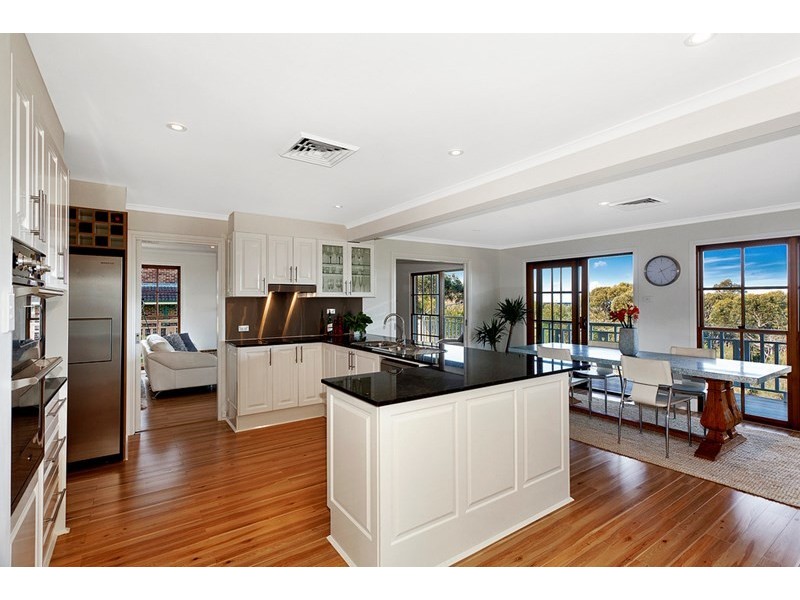 11 Lady Penrhyn Drive, Beacon Hill NSW 2100