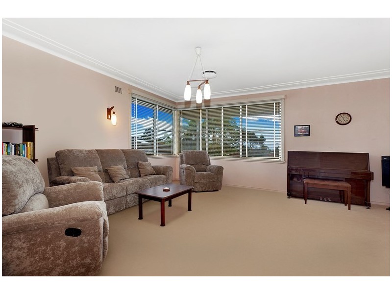 17 Gilles Crescent, Beacon Hill NSW 2100