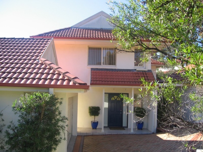 2B Warrigal Road, Frenchs Forest NSW 2086