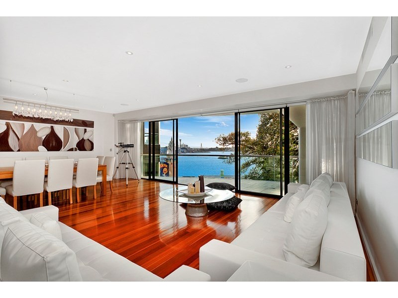 1/3 Northcliff Street, Milsons Point NSW 2061