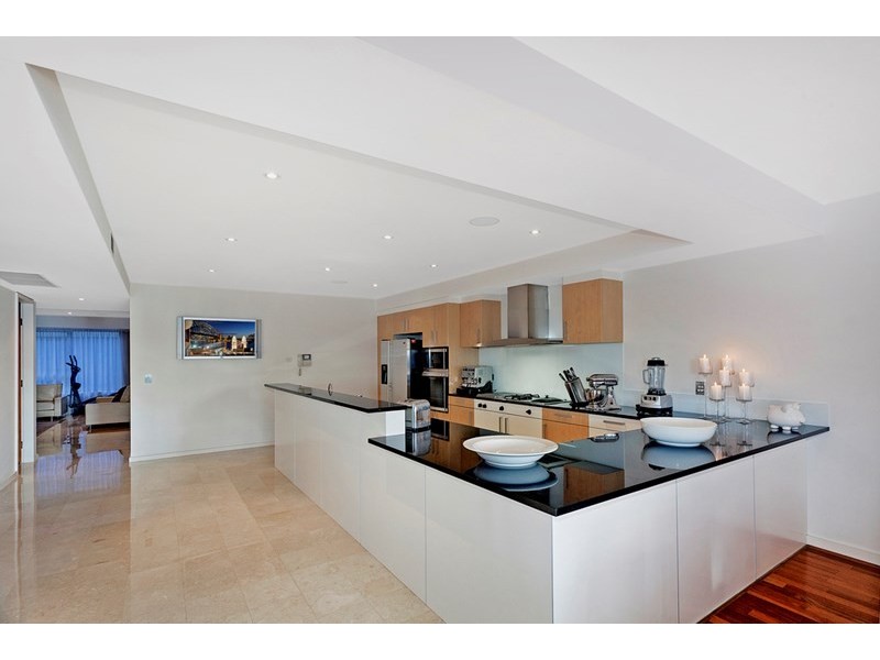 1/3 Northcliff Street, Milsons Point NSW 2061