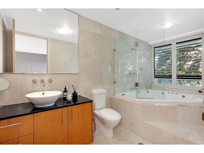 1/3 Northcliff Street, Milsons Point NSW 2061