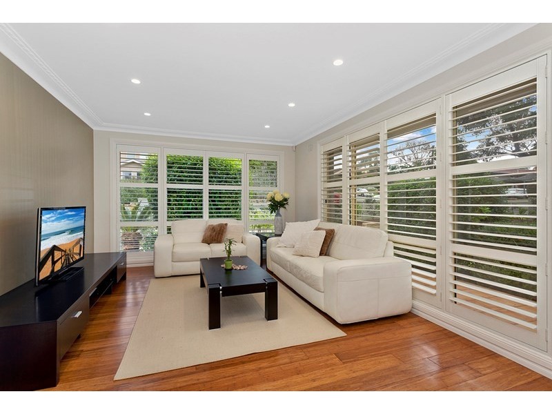 11 The Esplanade, Frenchs Forest NSW 2086