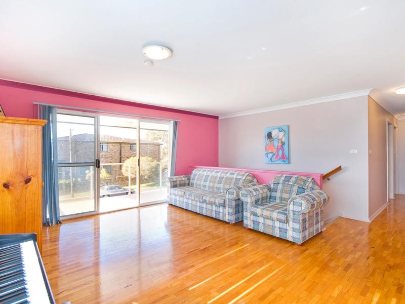 2/90 Warringah Road, Narraweena NSW 2099