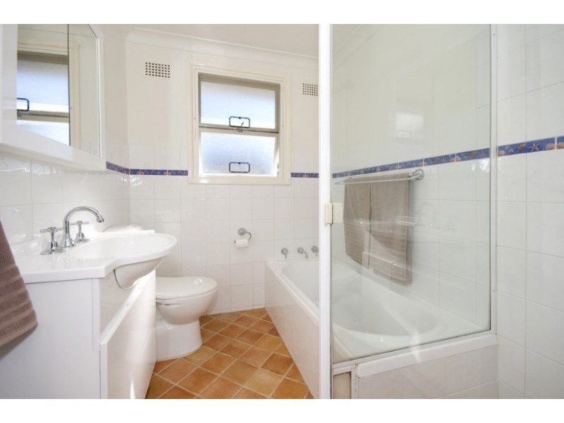 92 Grace Avenue, Forestville NSW 2087