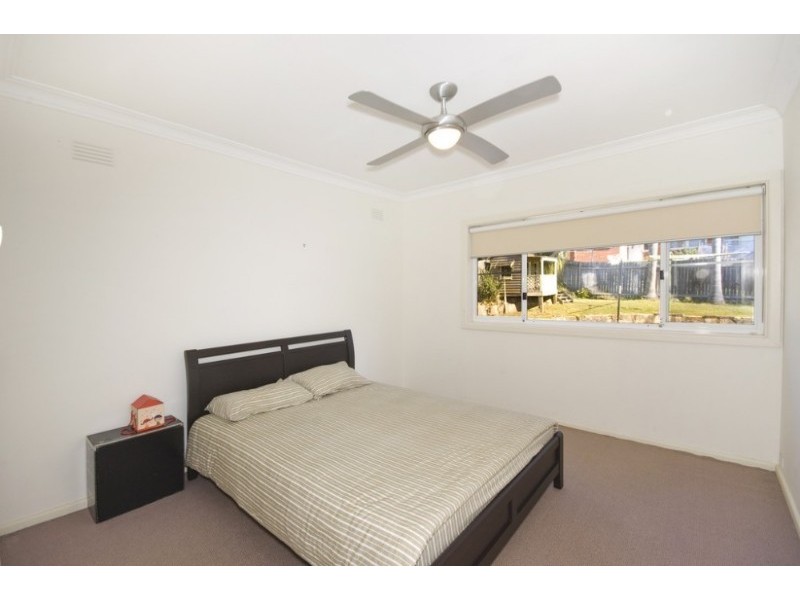 8 Tullamore Avenue, Killarney Heights NSW 2087