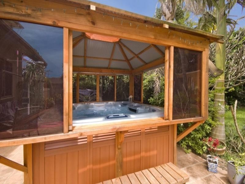 4 Inverness Avenue, Frenchs Forest NSW 2086