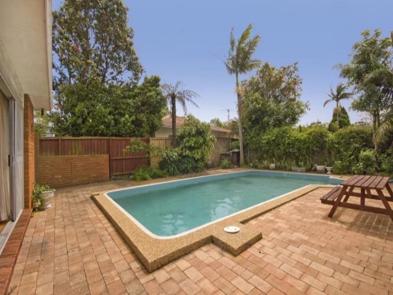 124 Blackbutts Road, Frenchs Forest NSW 2086