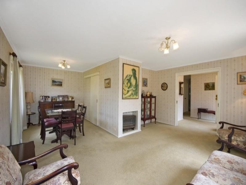 124 Blackbutts Road, Frenchs Forest NSW 2086