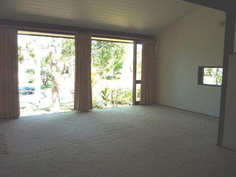 20 Elm Avenue, Belrose NSW 2085