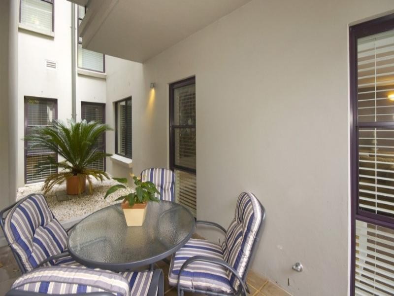 4/691-695 Warringah Road, Forestville NSW 2087