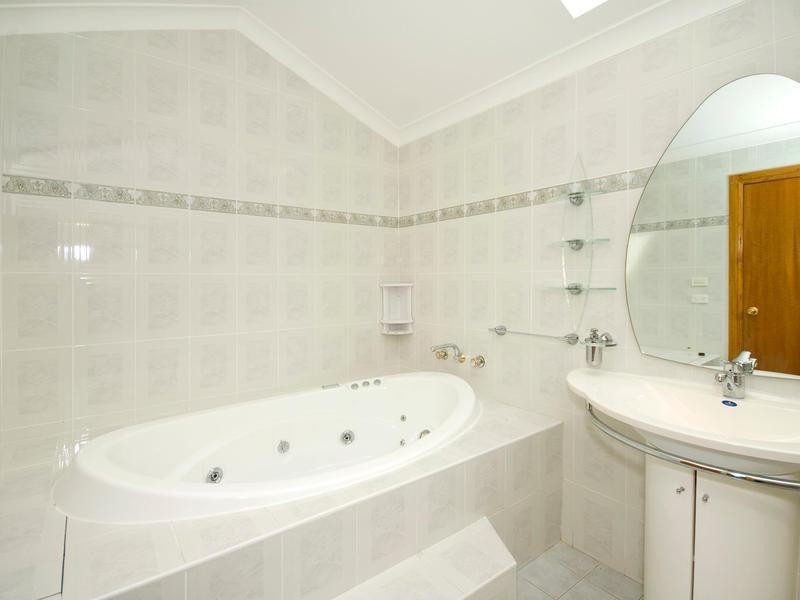 16 Federation Place, Frenchs Forest NSW 2086