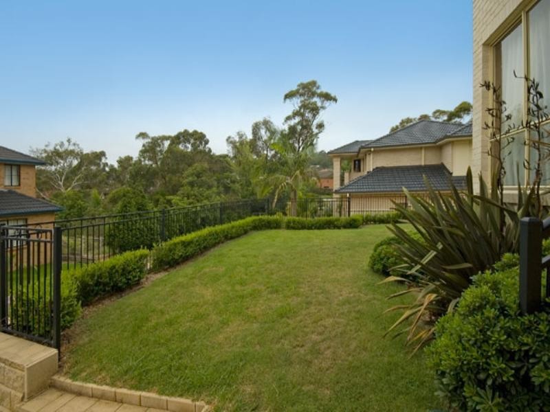 21 Tallowood Way, Frenchs Forest NSW 2086
