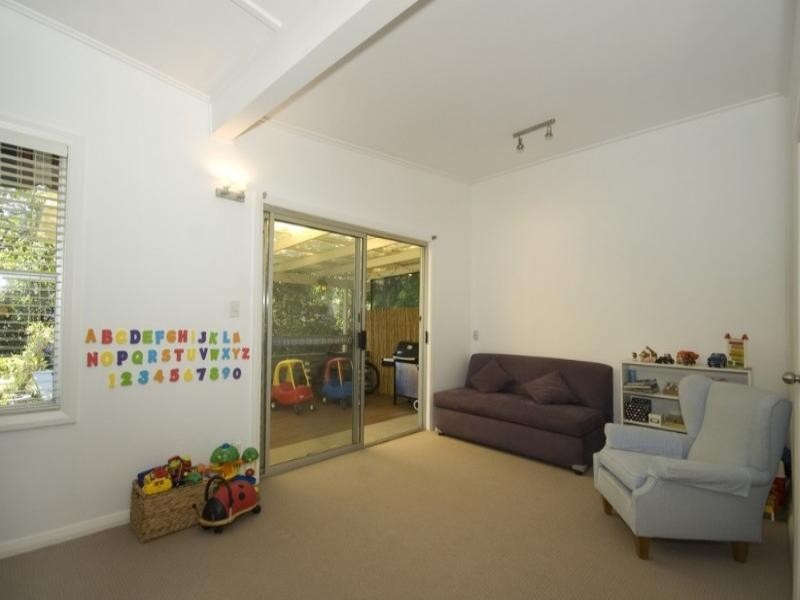 10 Tora Place, Forestville NSW 2087