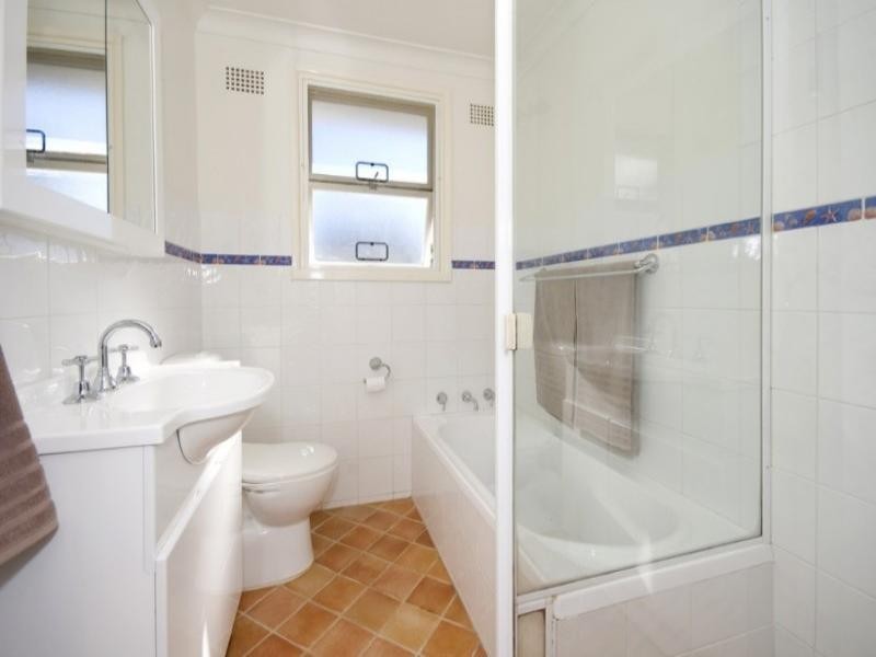 92 Grace Avenue, Forestville NSW 2087