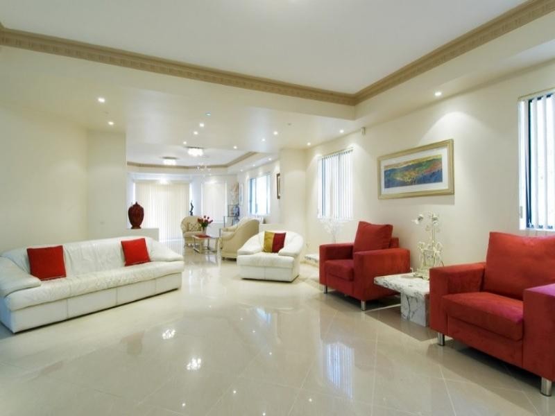 1 May Gibbs Way, Frenchs Forest NSW 2086