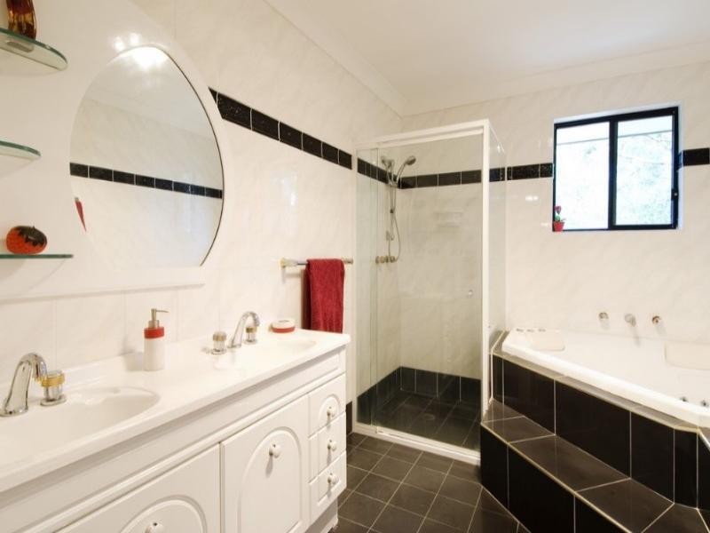 1 May Gibbs Way, Frenchs Forest NSW 2086