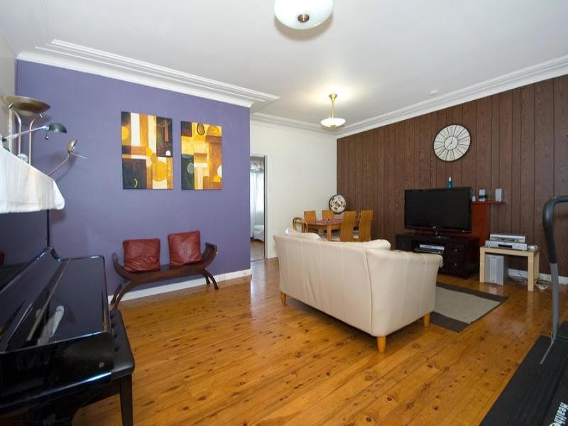 570 Warringah Road, Forestville NSW 2087