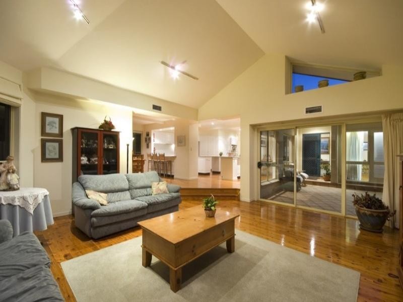 4 Belfast Place, Killarney Heights NSW 2087