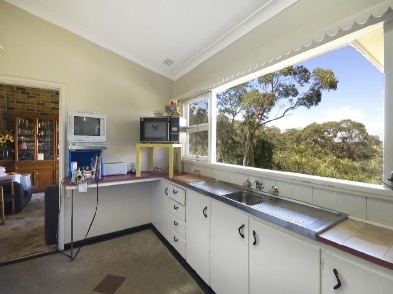 3 Valley Road, Forestville NSW 2087