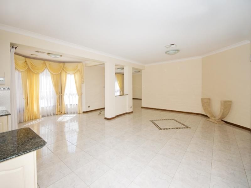 21 Tallowood Way, Frenchs Forest NSW 2086