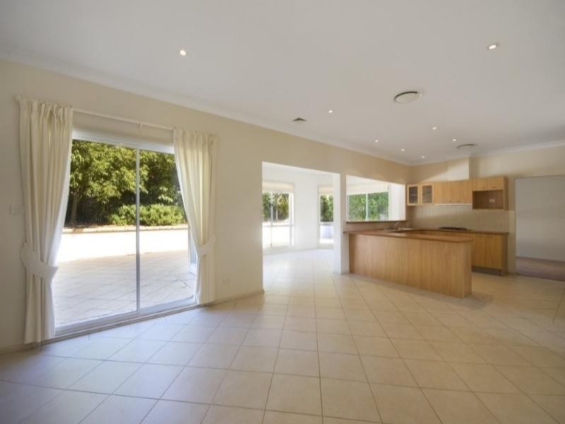 19 Tallowood Way, Frenchs Forest NSW 2086