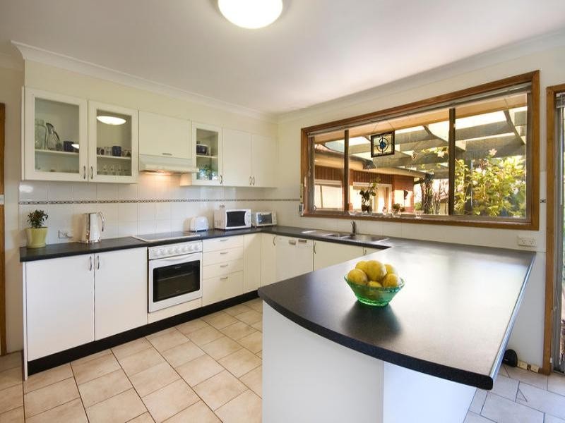 13 Knightsbridge Avenue, Belrose NSW 2085