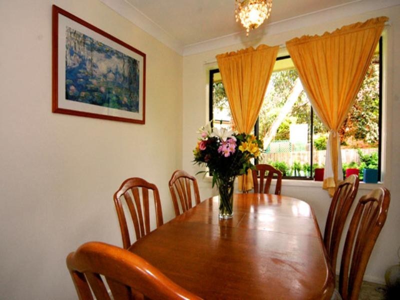 19 John Oxley Drive, Frenchs Forest NSW 2086