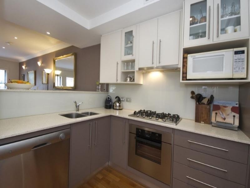 17/691 Warringah Road, Forestville NSW 2087