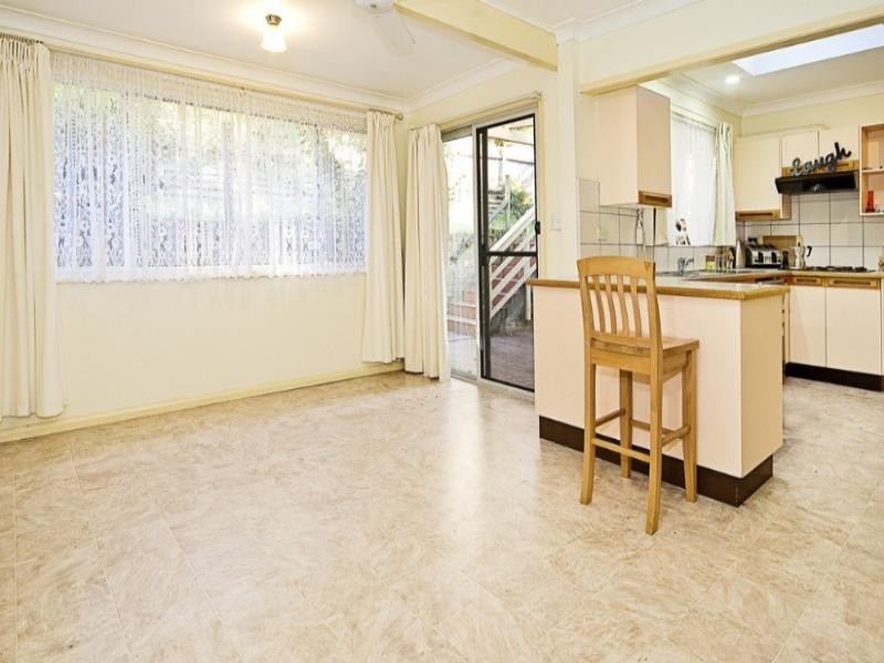 1 Ara Crescent, Narraweena NSW 2099