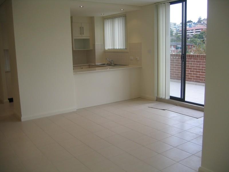 21/10 Oaks Avenue, Dee Why NSW 2099