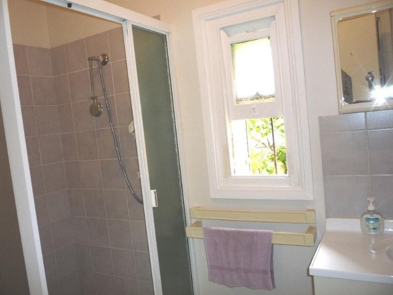 22 The Crescent, North Narrabeen NSW 2101