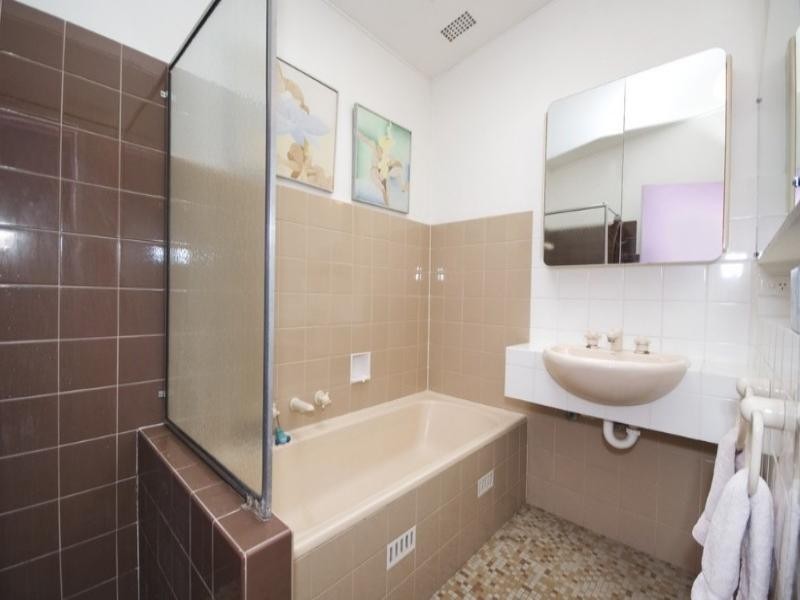 5 Angel Place, Forestville NSW 2087