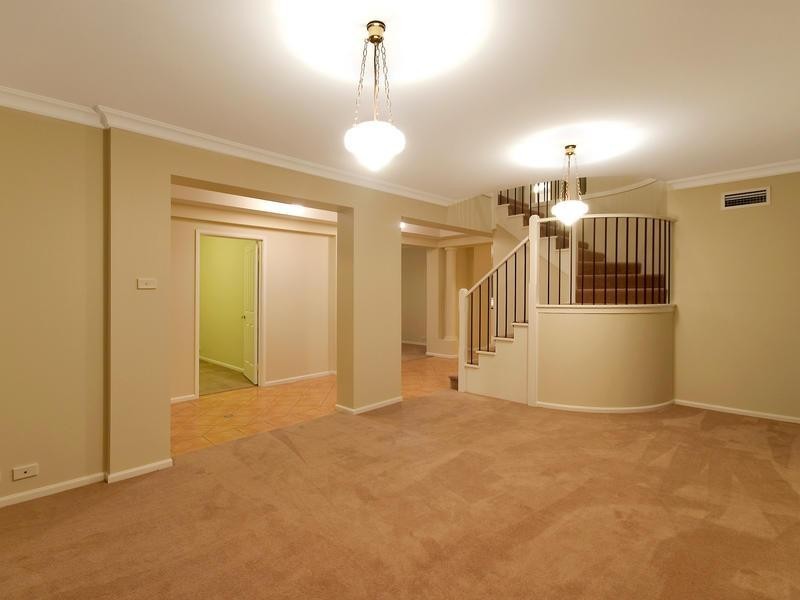 17 Tisane Avenue, Frenchs Forest NSW 2086