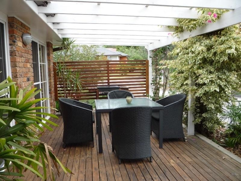 1 Lockhart Place, Belrose NSW 2085