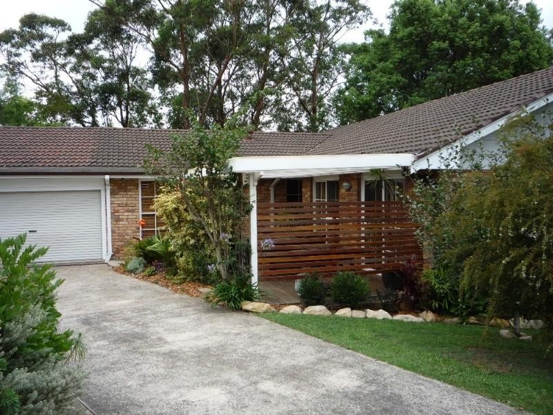 1 Lockhart Place, Belrose NSW 2085