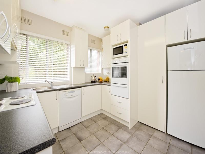 10/16 Avon Road, Dee Why NSW 2099