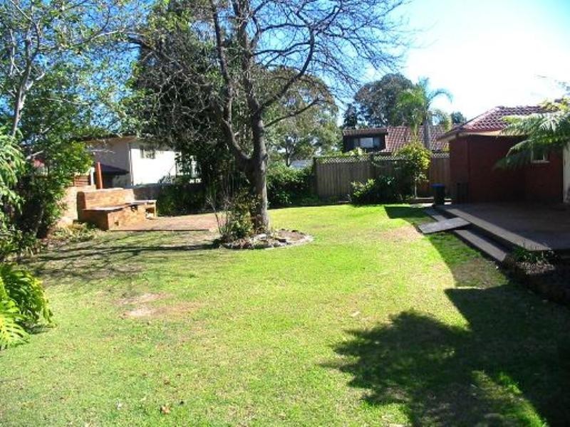 85 Blackbutts Road, Frenchs Forest NSW 2086