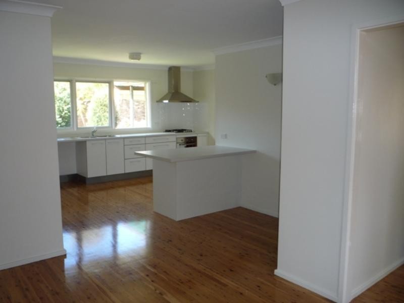 44 Knightsbridge Avenue, Belrose NSW 2085