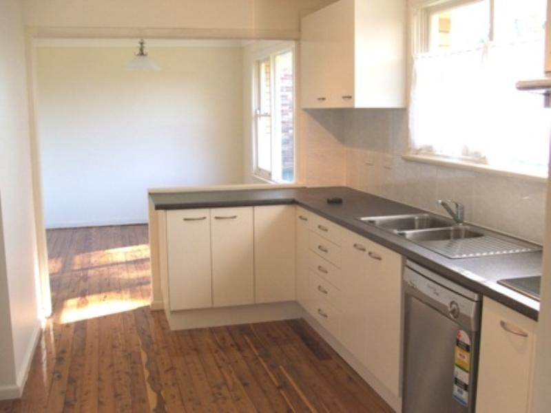 28 Connemara Avenue, Killarney Heights NSW 2087