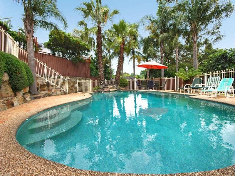 2 Middle Harbour Place, Belrose NSW 2085