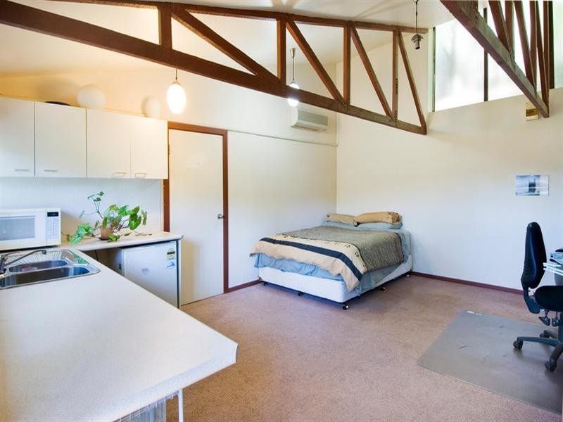 8 Bennabra Place, Frenchs Forest NSW 2086