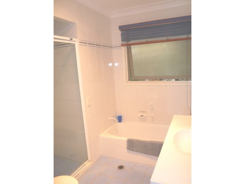 2 Hal Hammond Place, Belrose NSW 2085