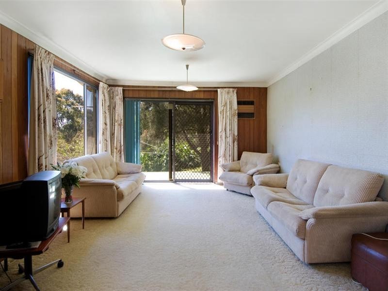 4 Allawah Avenue, Elanora Heights NSW 2101