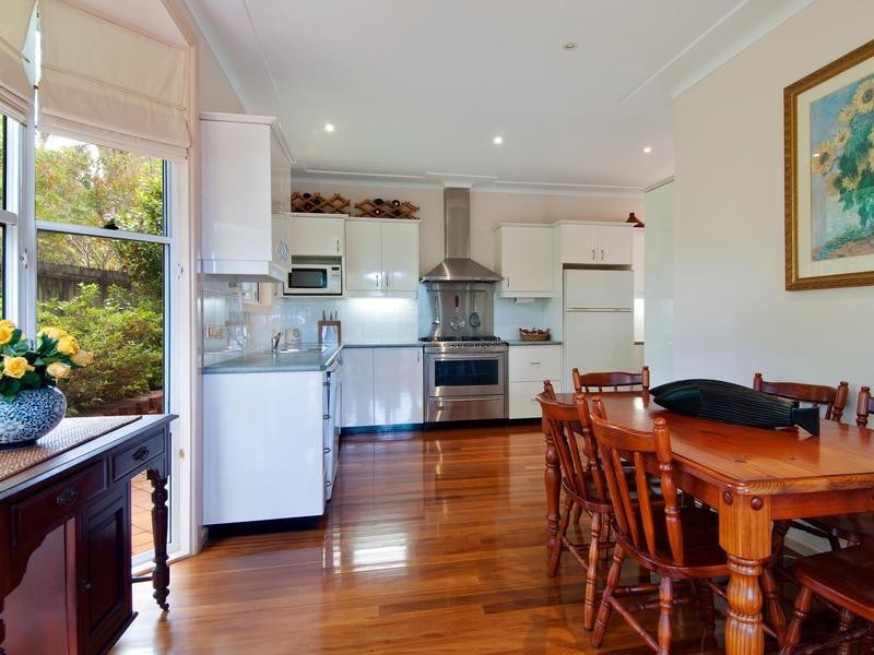 9 Maxwell Parade, Frenchs Forest NSW 2086