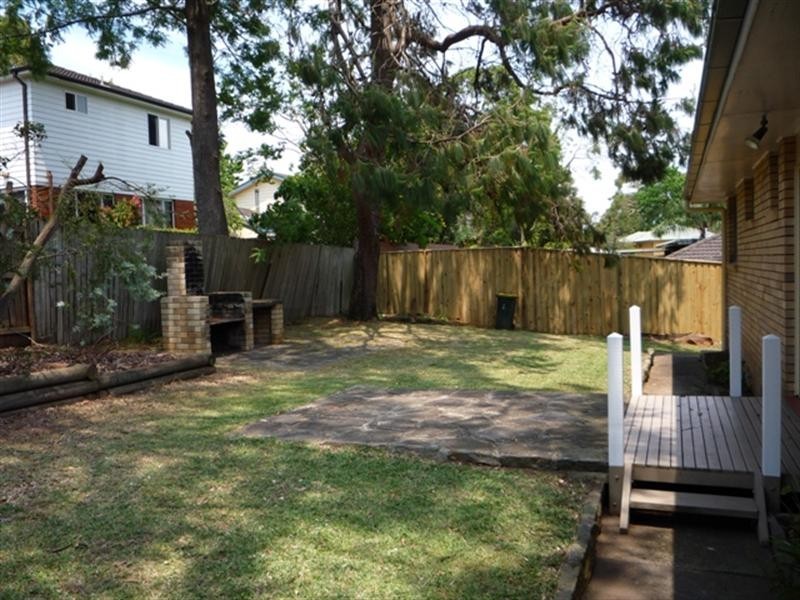 16 Hakea Avenue, Belrose NSW 2085