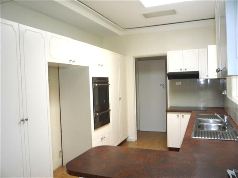 566 Warringah Road, Forestville NSW 2087