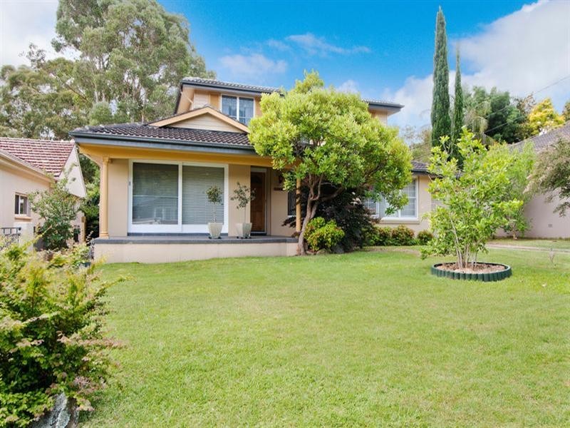 8 Lowanna Street, Belrose NSW 2085