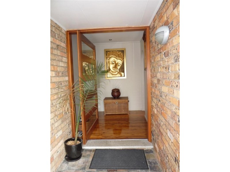 1 Lockhart Place, Belrose NSW 2085